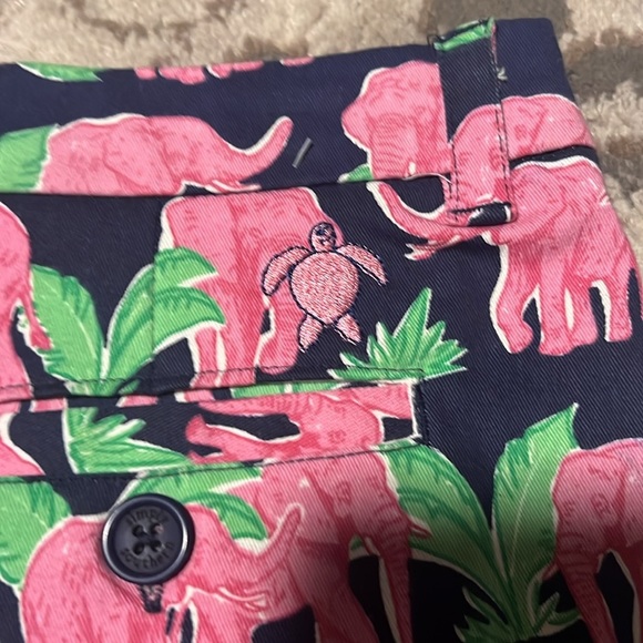 Simply southern shorts. NWOT size 6 navy pink elephants flat front. Has pockets - Picture 4 of 4